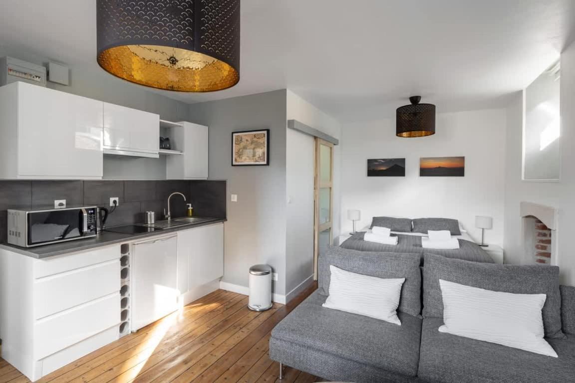 Le Descartes Emplacement Ideal - Gare Centre レンヌ エクステリア 写真